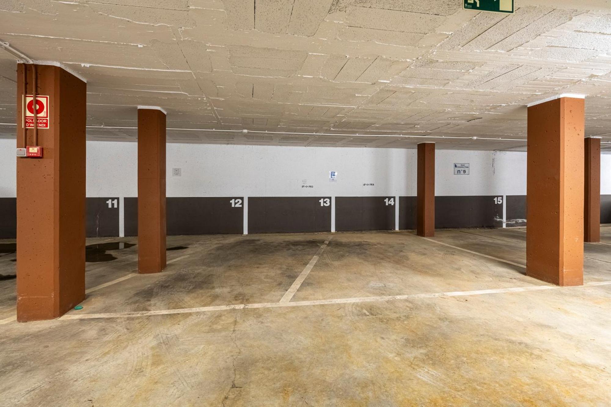 Apartamento Con Gran Terraza Delante Del Mar Roses Exteriér fotografie